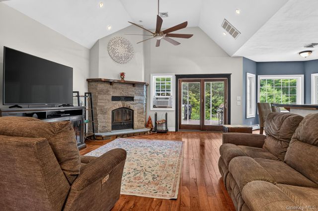 178 Upper Pine Kill Road, Westbrookville, NY 12785