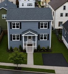 838 County St, New Bedford, MA 02740