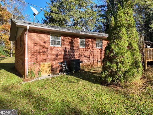 110 Johnson Road, Hayesville, NC 28904