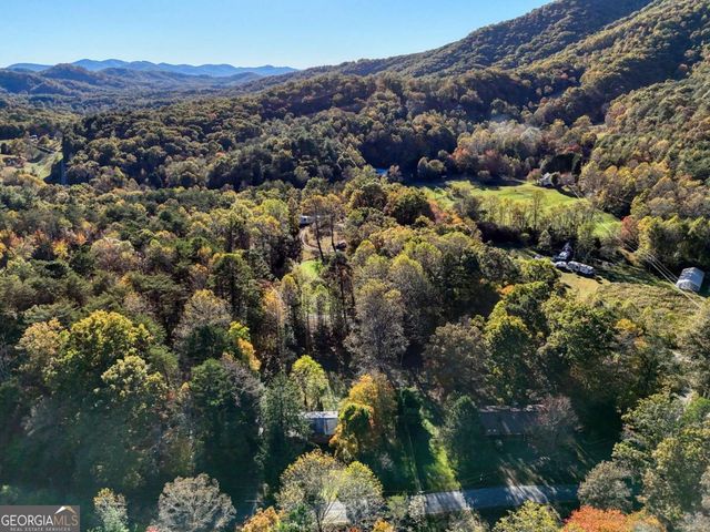 110 Johnson Road, Hayesville, NC 28904