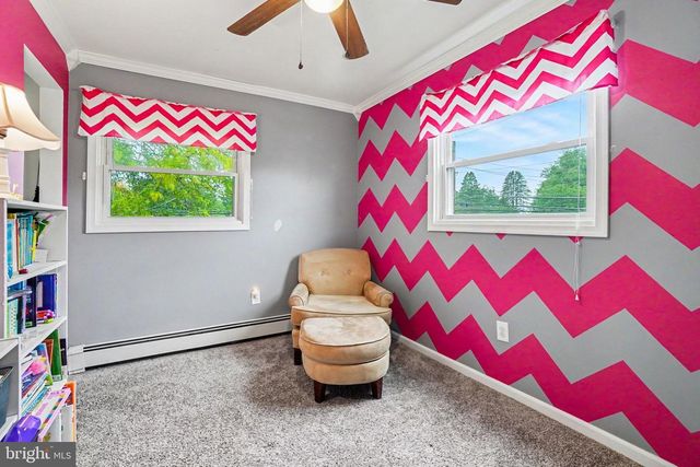100 LANCASTER BLVD, Mechanicsburg, PA 17055
