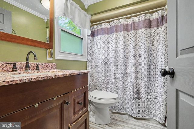 100 LANCASTER BLVD, Mechanicsburg, PA 17055