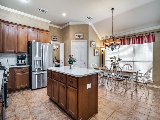 6901 Westover Drive, Rowlett, TX 75089