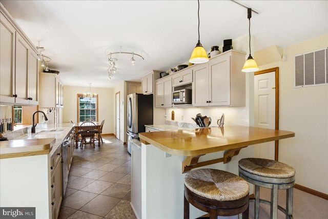 300 OWINGS HILL CT, Owings, MD 20736