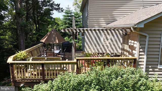 300 OWINGS HILL CT, Owings, MD 20736