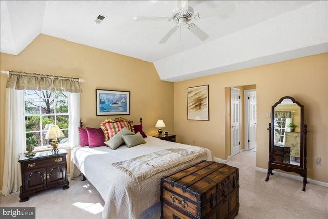 300 OWINGS HILL CT, Owings, MD 20736