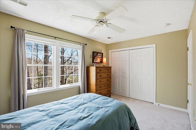 300 OWINGS HILL CT, Owings, MD 20736