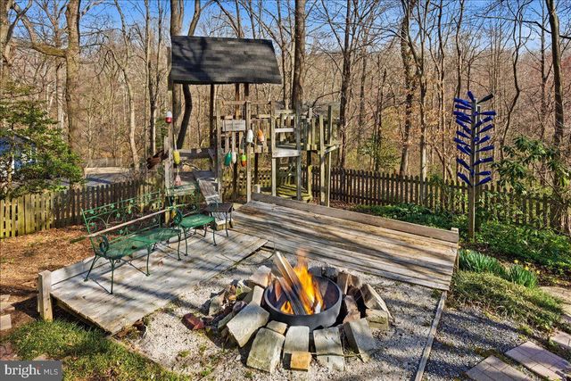 300 OWINGS HILL CT, Owings, MD 20736