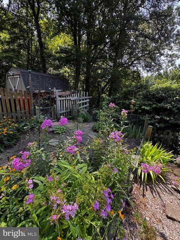 300 OWINGS HILL CT, Owings, MD 20736