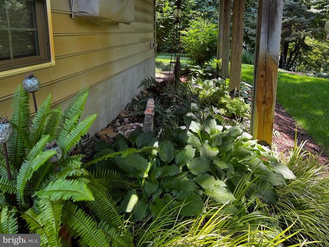 300 OWINGS HILL CT, Owings, MD 20736