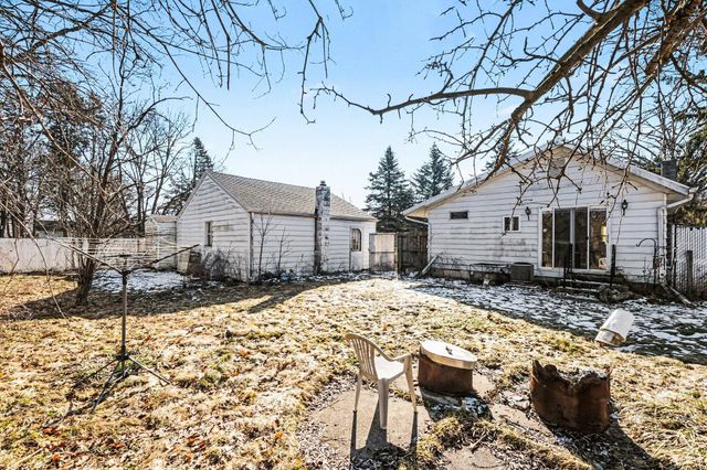 335 Dana Street Nw, Alpine Twp, MI 49321