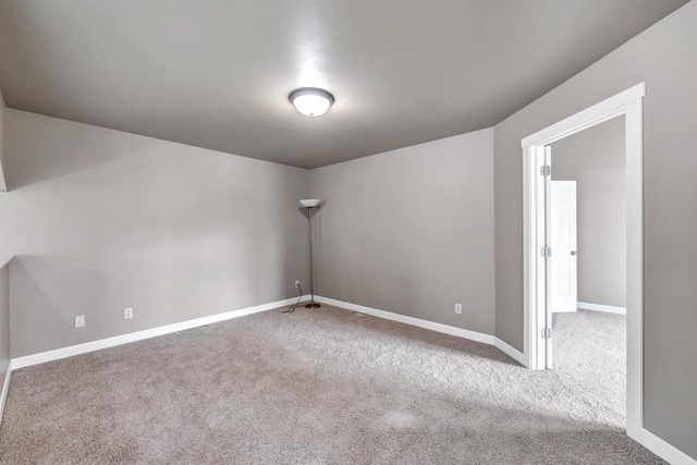 3980 N PARKER WAY, De Pere, WI 54115