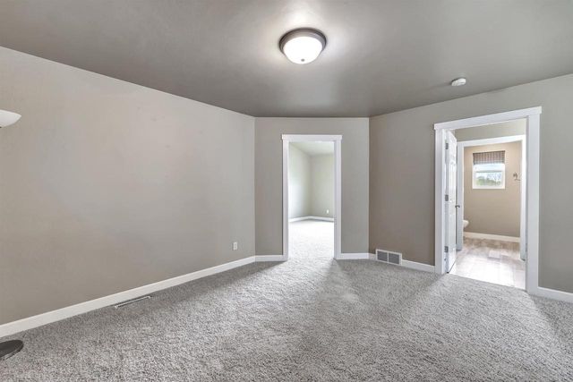 3980 N PARKER WAY, De Pere, WI 54115