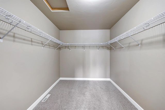 3980 N PARKER WAY, De Pere, WI 54115