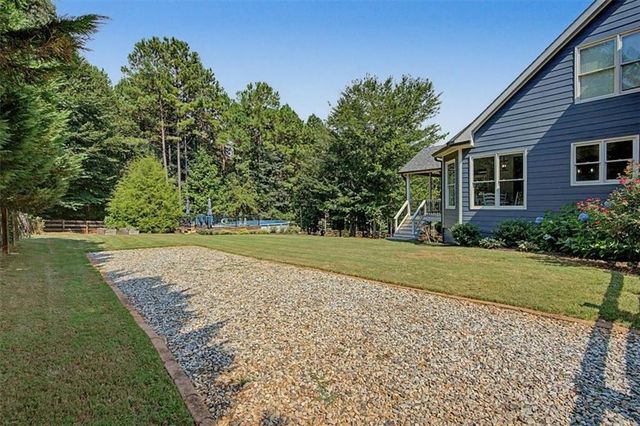 105 Celestial Ridge Dr, Dallas, GA 30132