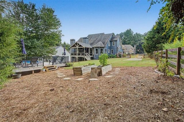 105 Celestial Ridge Dr, Dallas, GA 30132
