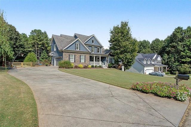 105 Celestial Ridge Dr, Dallas, GA 30132