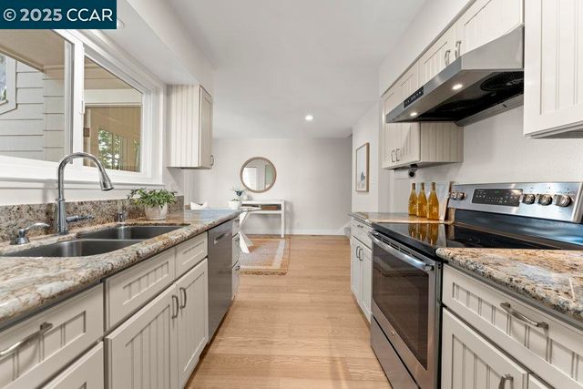 412 Woodminster, Moraga, CA 94556