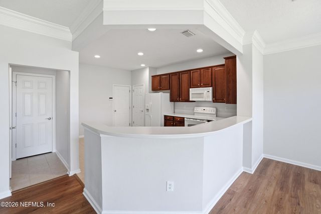6390 AUTUMN BERRY Circle, Jacksonville, FL 32258