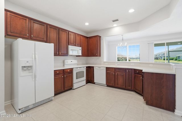 6390 AUTUMN BERRY Circle, Jacksonville, FL 32258