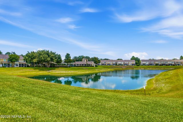 6390 AUTUMN BERRY Circle, Jacksonville, FL 32258