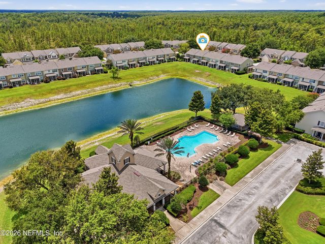 6390 AUTUMN BERRY Circle, Jacksonville, FL 32258