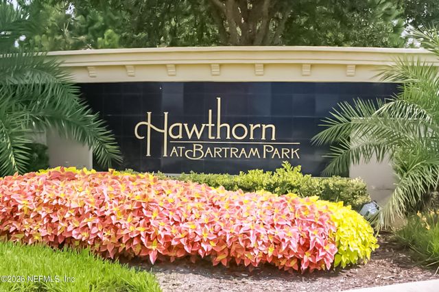 6390 AUTUMN BERRY Circle, Jacksonville, FL 32258