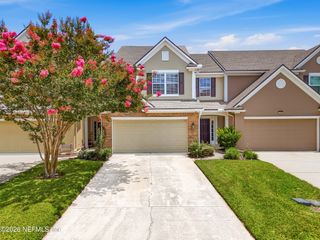 6390 AUTUMN BERRY Circle, Jacksonville, FL 32258