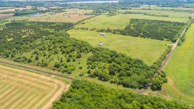 1062 County Road 1057, Greenville, TX 75401