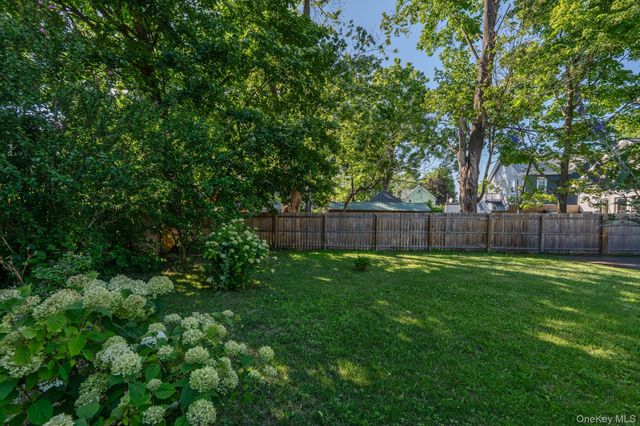 315 Washington Avenue, Kingston, NY 12401