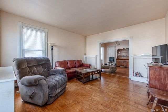 315 Washington Avenue, Kingston, NY 12401