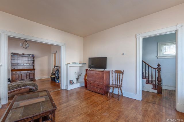 315 Washington Avenue, Kingston, NY 12401
