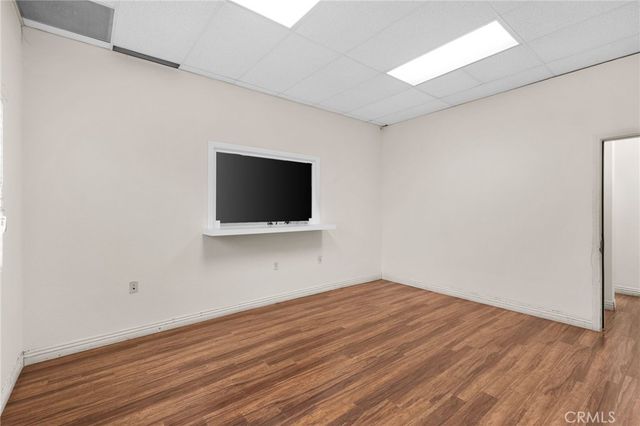 10511 S Western, Los Angeles, CA 90047