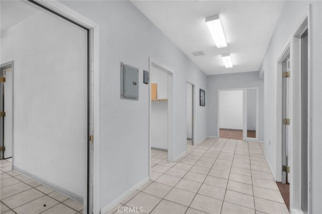 10511 S Western, Los Angeles, CA 90047