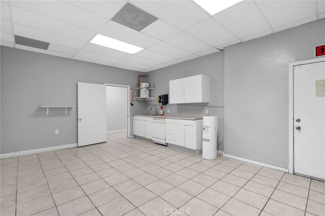 10511 S Western, Los Angeles, CA 90047
