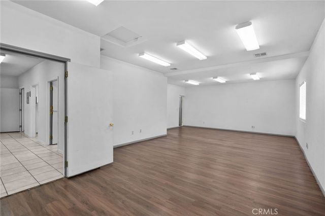 10511 S Western, Los Angeles, CA 90047