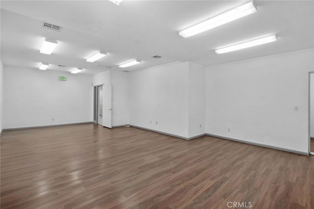 10511 S Western, Los Angeles, CA 90047