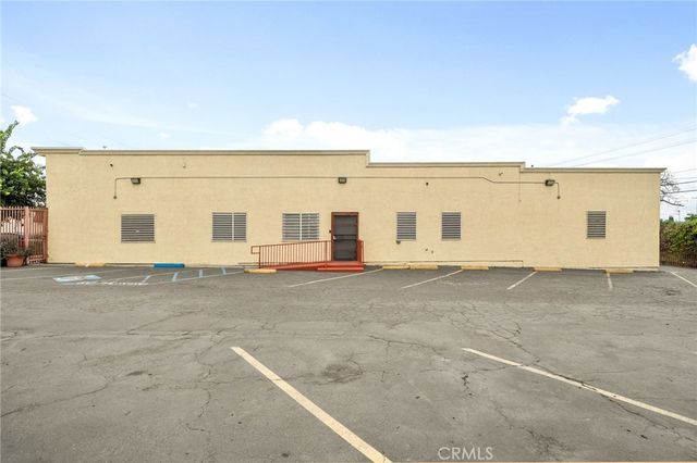 10511 S Western, Los Angeles, CA 90047