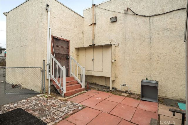 10511 S Western, Los Angeles, CA 90047