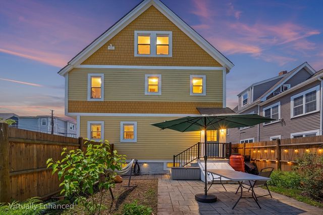 72 Winchester St, Medford, MA 02155
