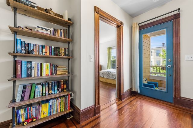72 Winchester St, Medford, MA 02155