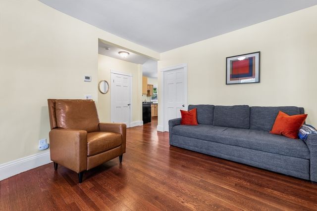 72 Winchester St, Medford, MA 02155
