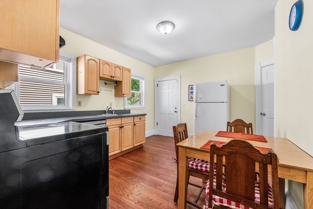 72 Winchester St, Medford, MA 02155