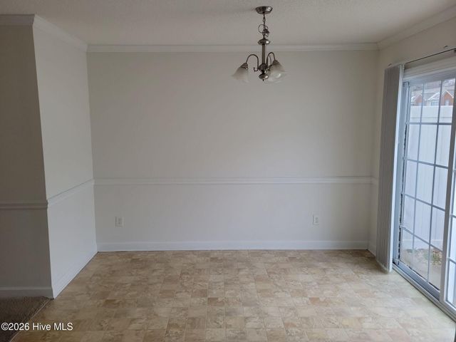 4145 Dudleys Grant Drive B, Winterville, NC 28590