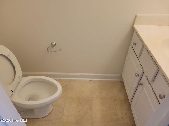 4145 Dudleys Grant Drive B, Winterville, NC 28590