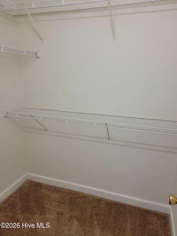 4145 Dudleys Grant Drive B, Winterville, NC 28590