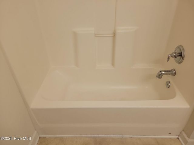 4145 Dudleys Grant Drive B, Winterville, NC 28590