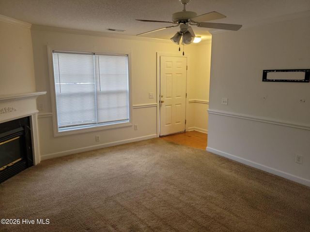 4145 Dudleys Grant Drive B, Winterville, NC 28590
