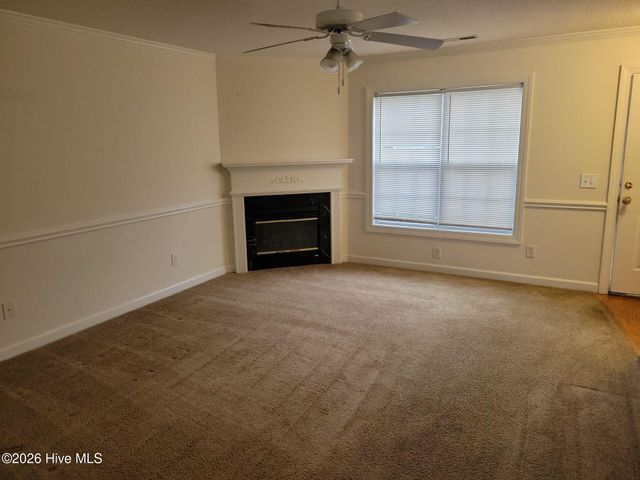 4145 Dudleys Grant Drive B, Winterville, NC 28590