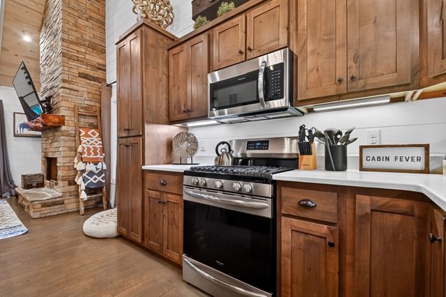 285 Pine Terrace Circle, Blue Ridge, GA 30513